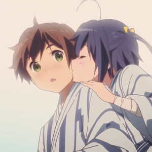 表妹洗澡让我进去摸她照片
